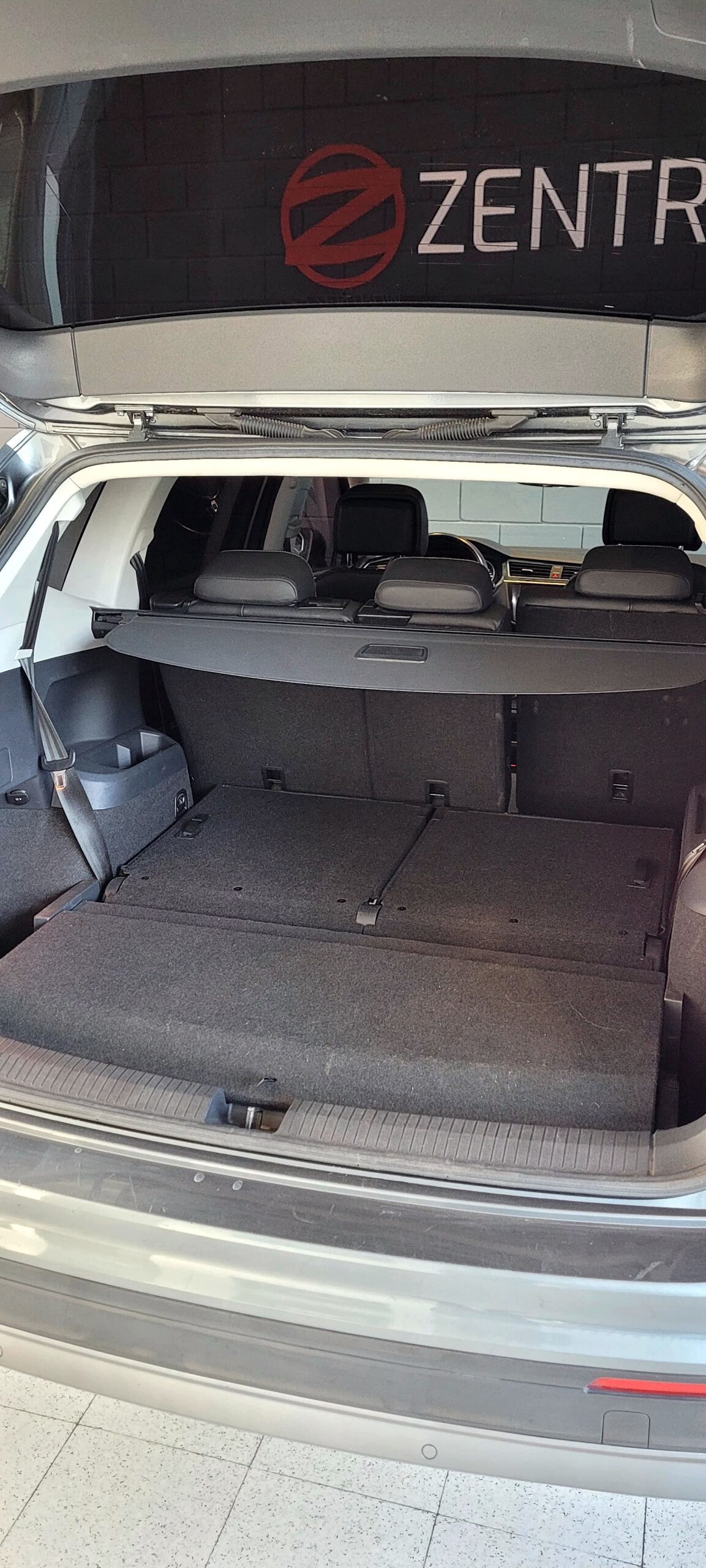 
								TIGUAN COMFORTLINE ALLSPACE 2.0 full									