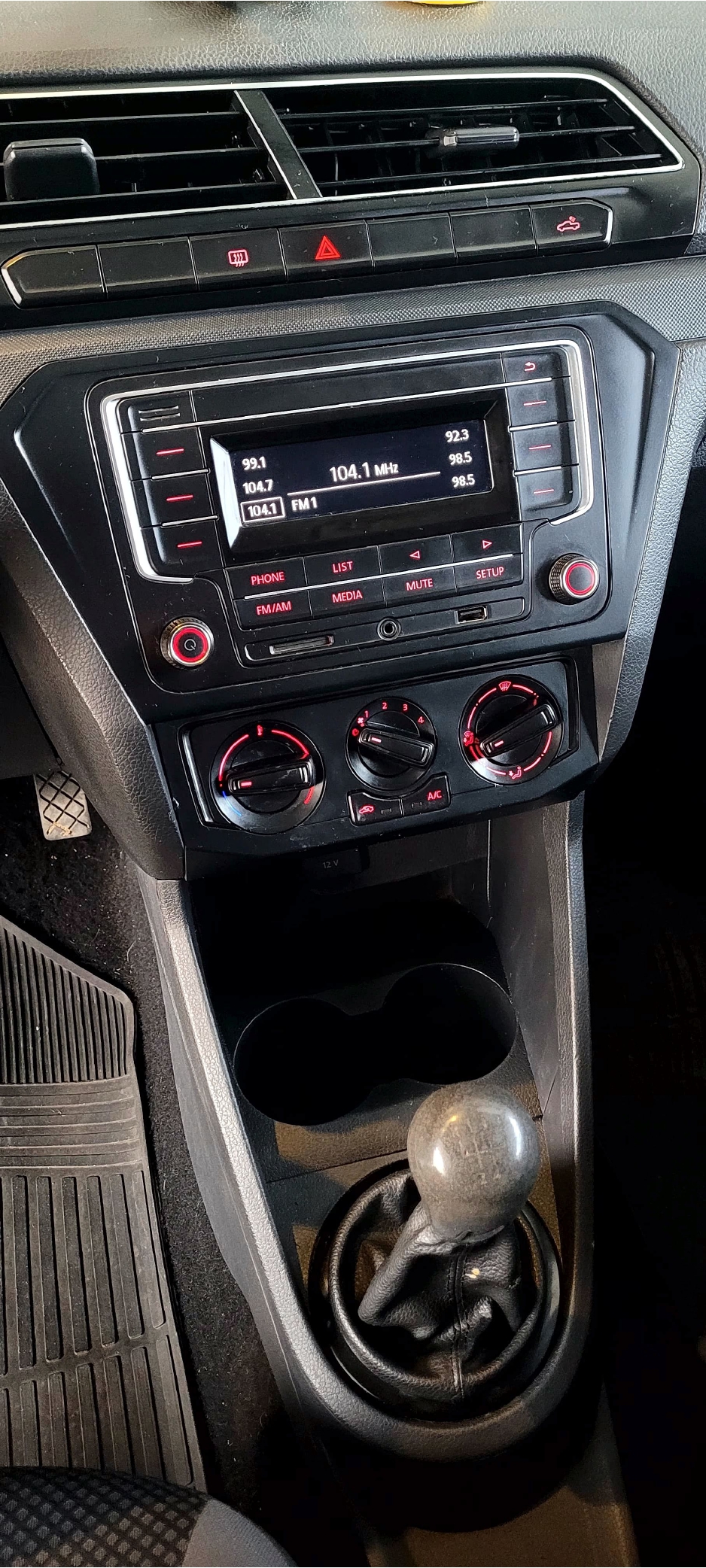 
								Saveiro 1.6 DC POWER full									