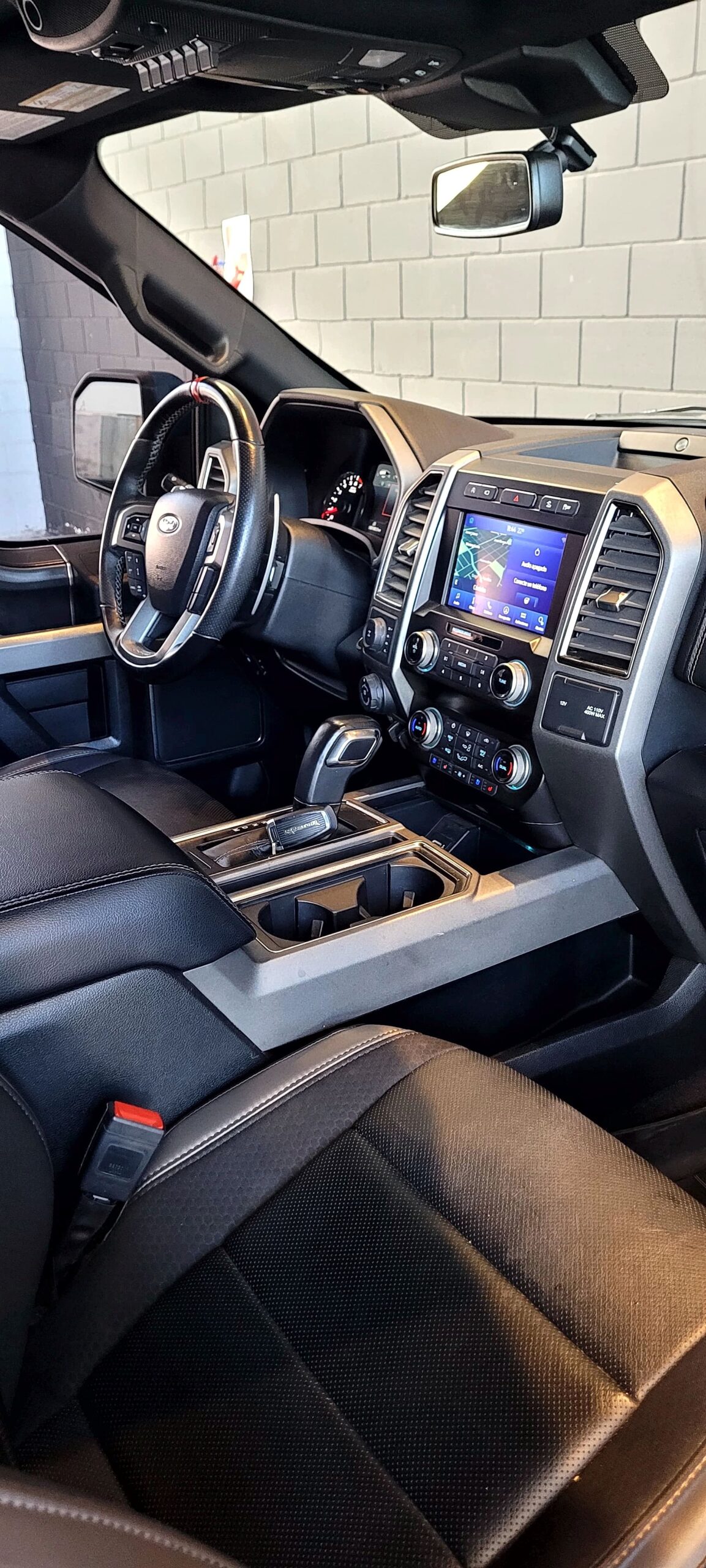 
								FORD F150 RAPTOR L/20 full									