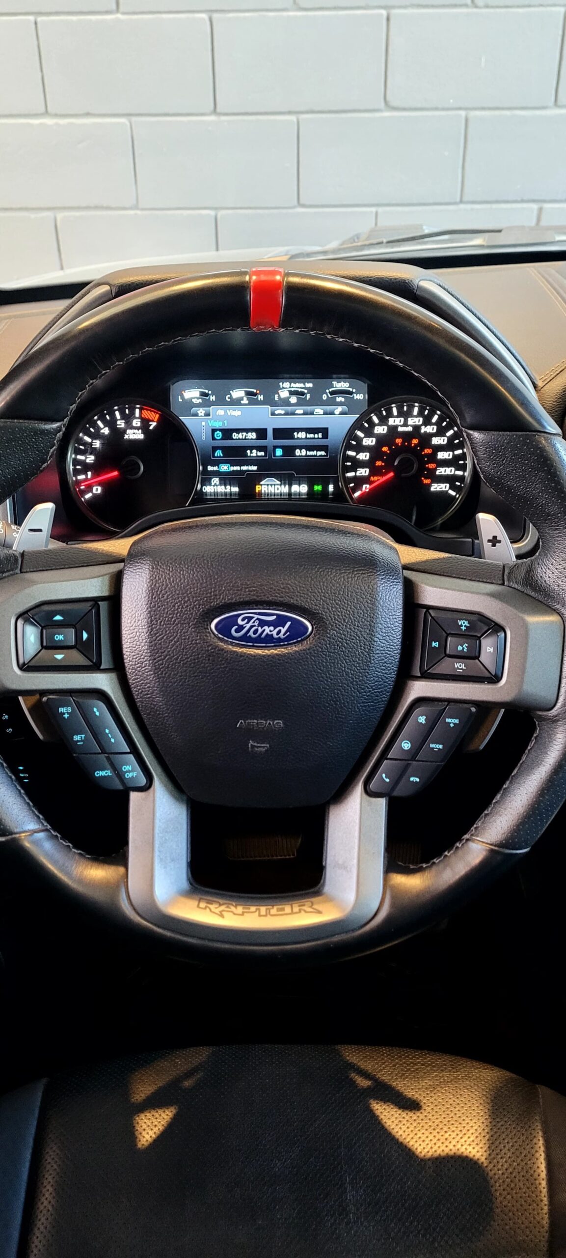 
								FORD F150 RAPTOR L/20 full									