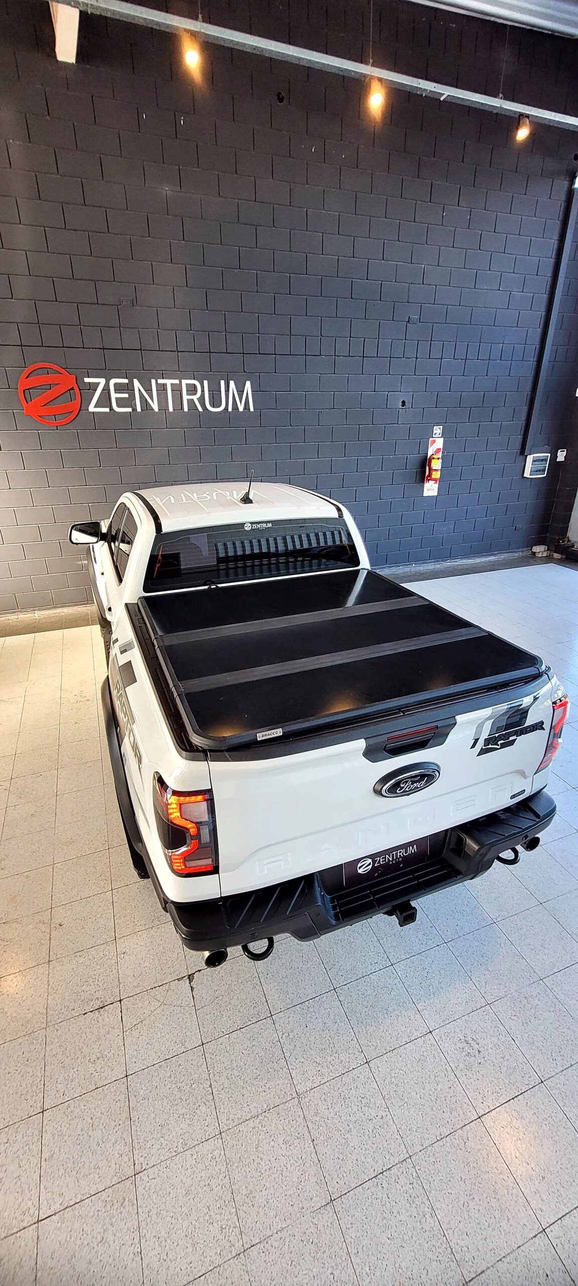 
								FORD RANGER RAPTOR 3.0 V6 BIT “TAPA RÍGIDA” full									