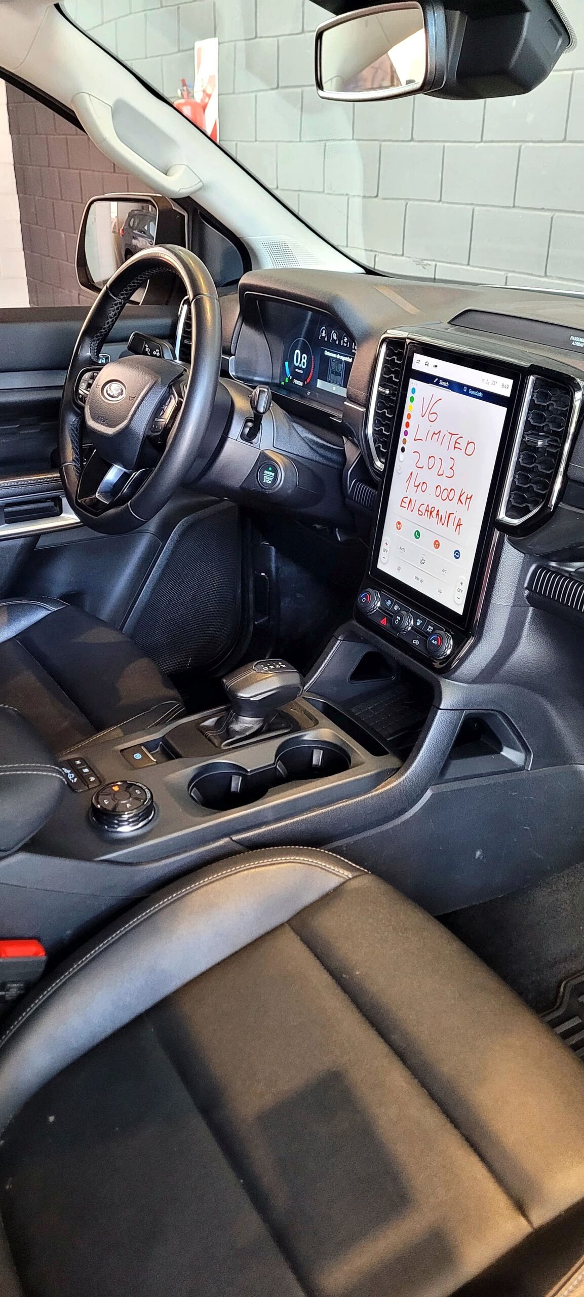 
								FORD RANGER D/C LTD+ 3.0 V6 4X4 10AT full									