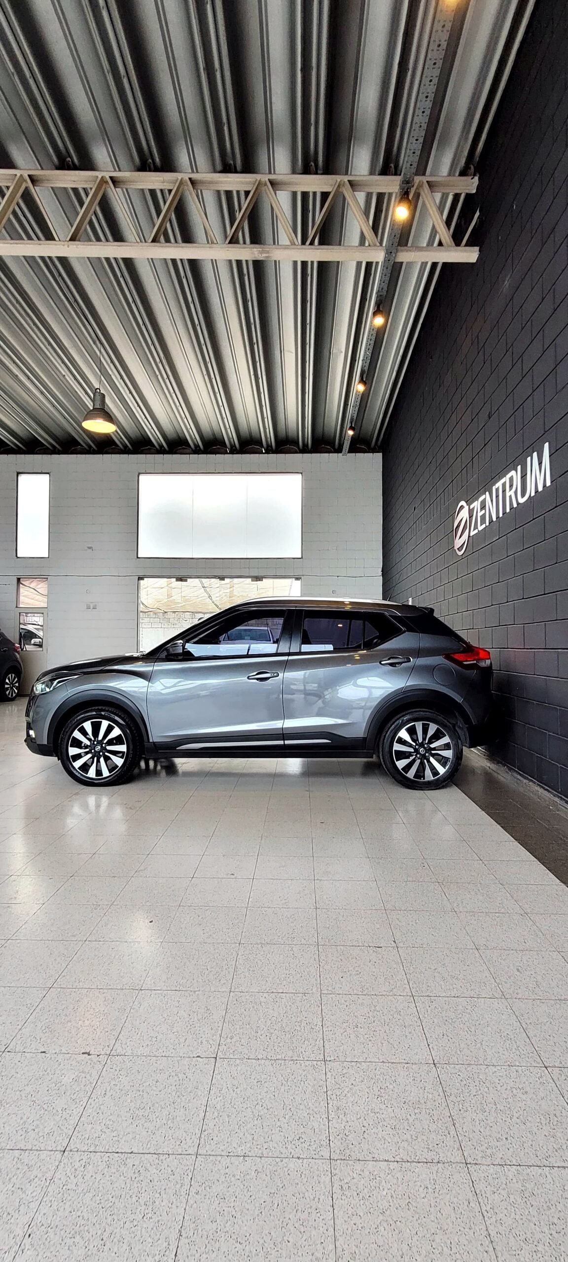 
								NISSAN KICK EXCLUSIVE CVT full									