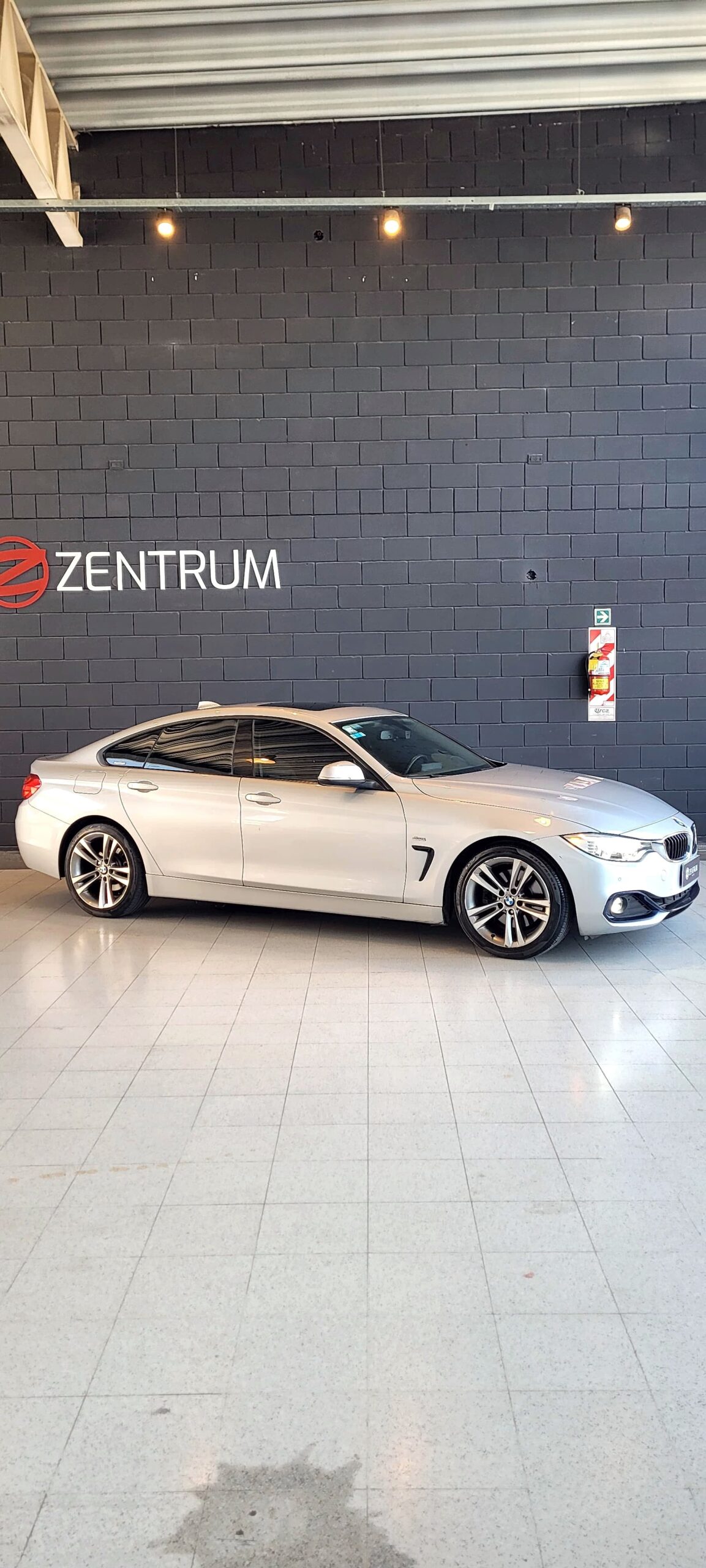 
								BMW 430 GRAN COUPÉ full									