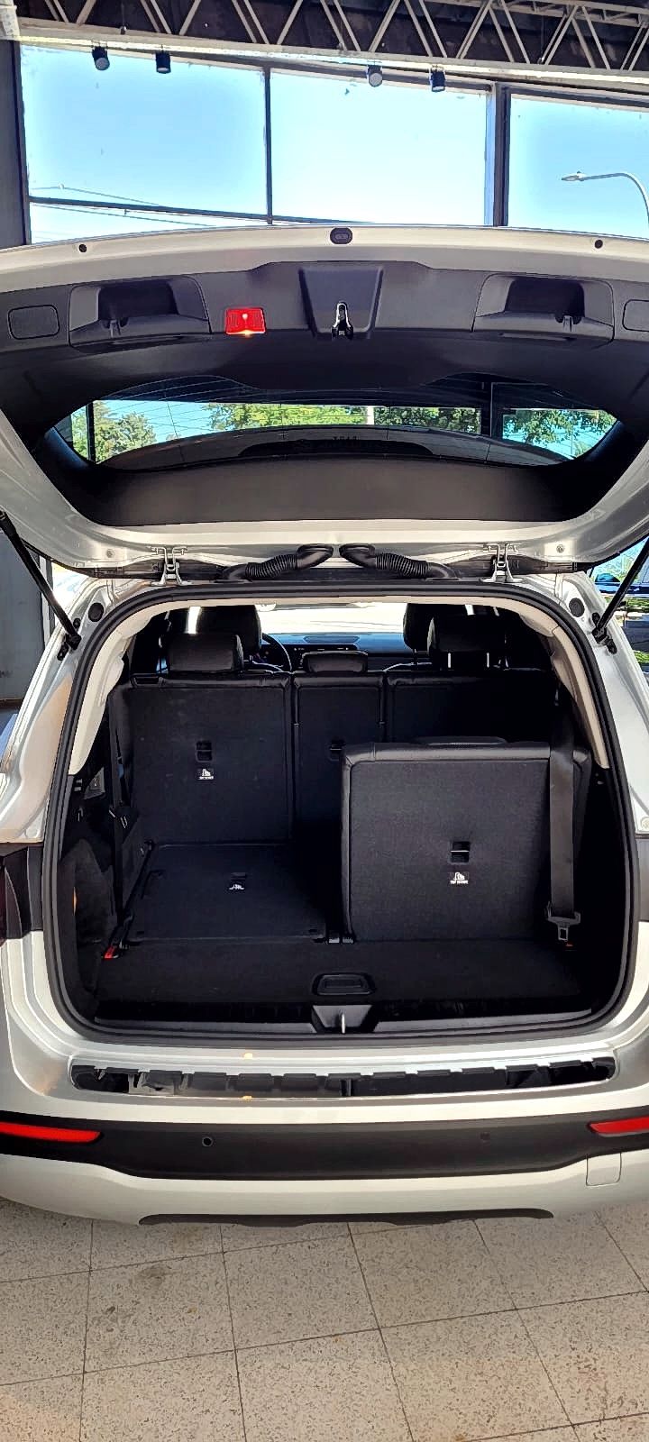 
								MERCEDES BENZ GLB 200 ADVANCED AUT full									