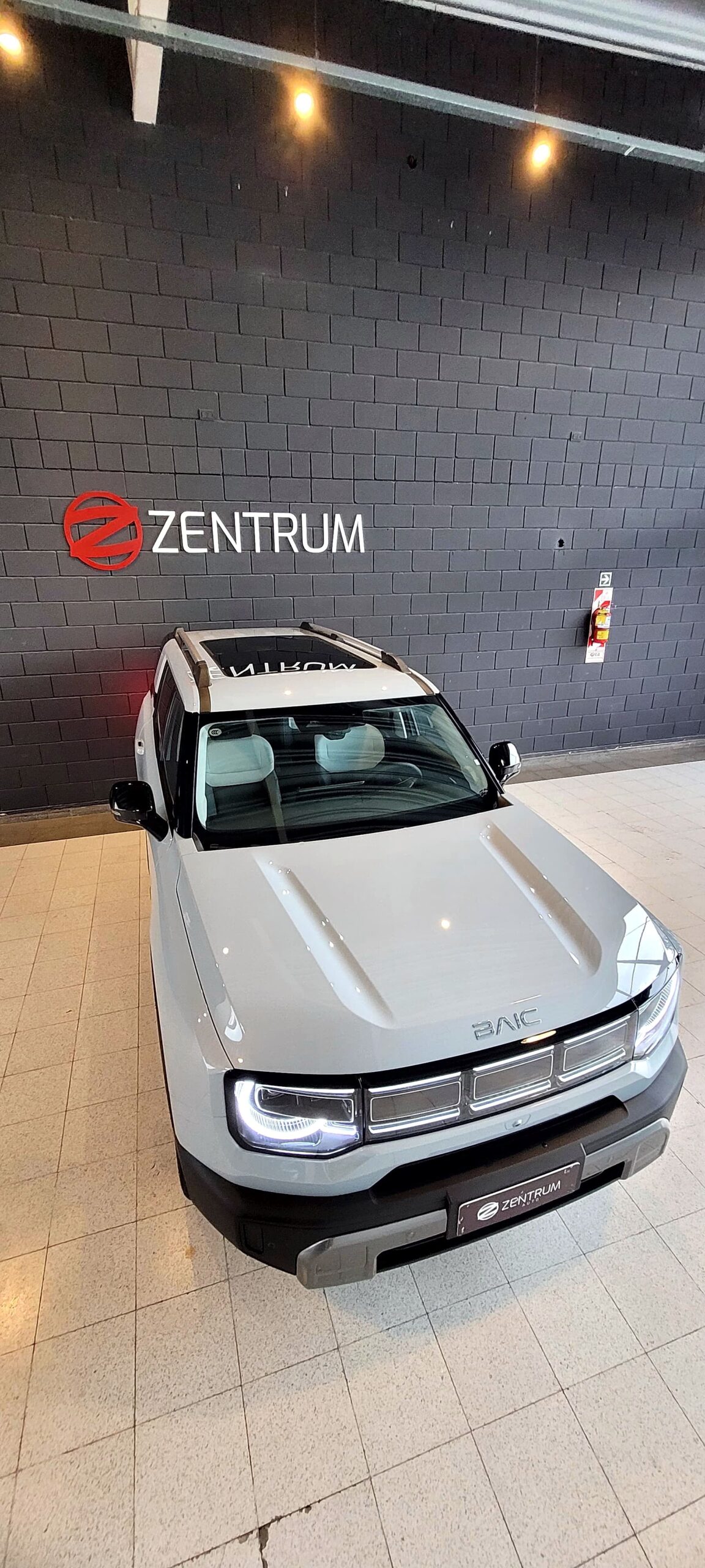 
								BJ30 4X2 HÍBRIDA full									