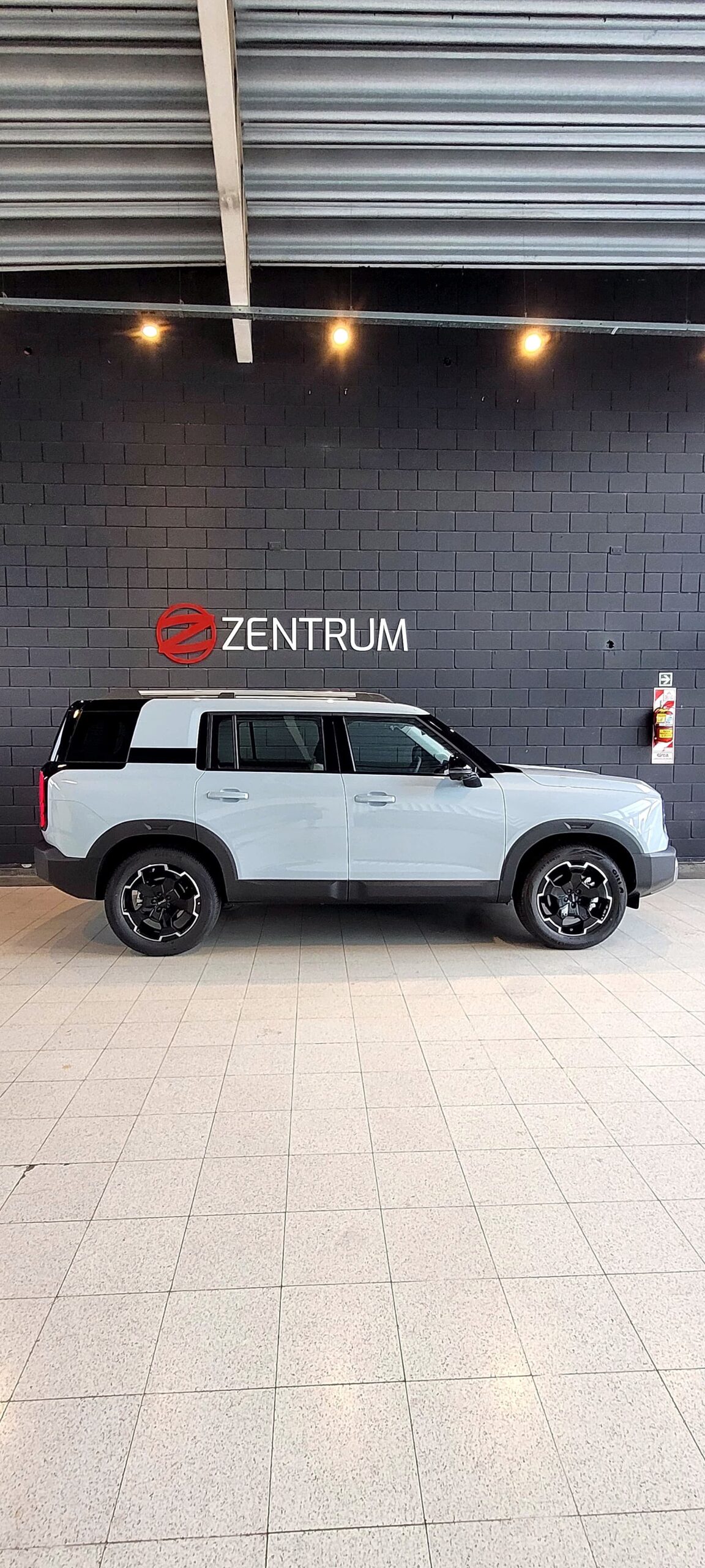 
								BJ30 4X2 HÍBRIDA full									