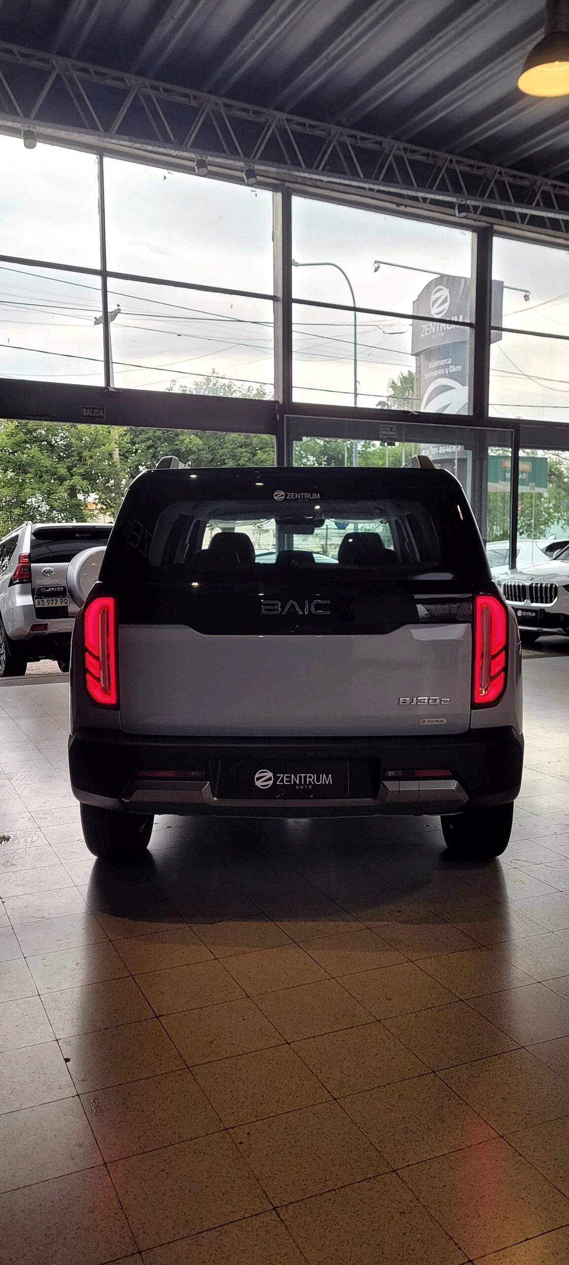 
								BJ30 4X2 HÍBRIDA full									