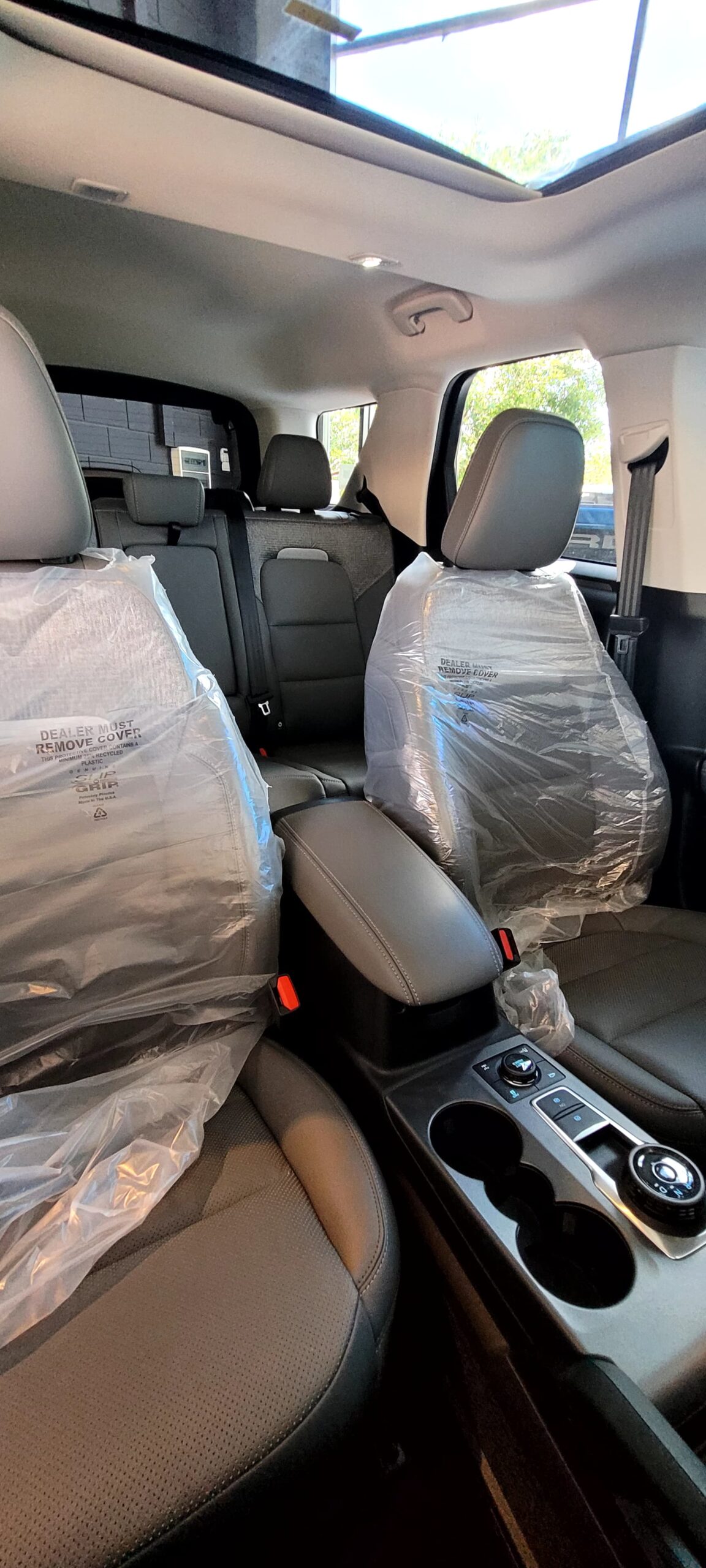 
								Ford Bronco Badlands 0KM full									