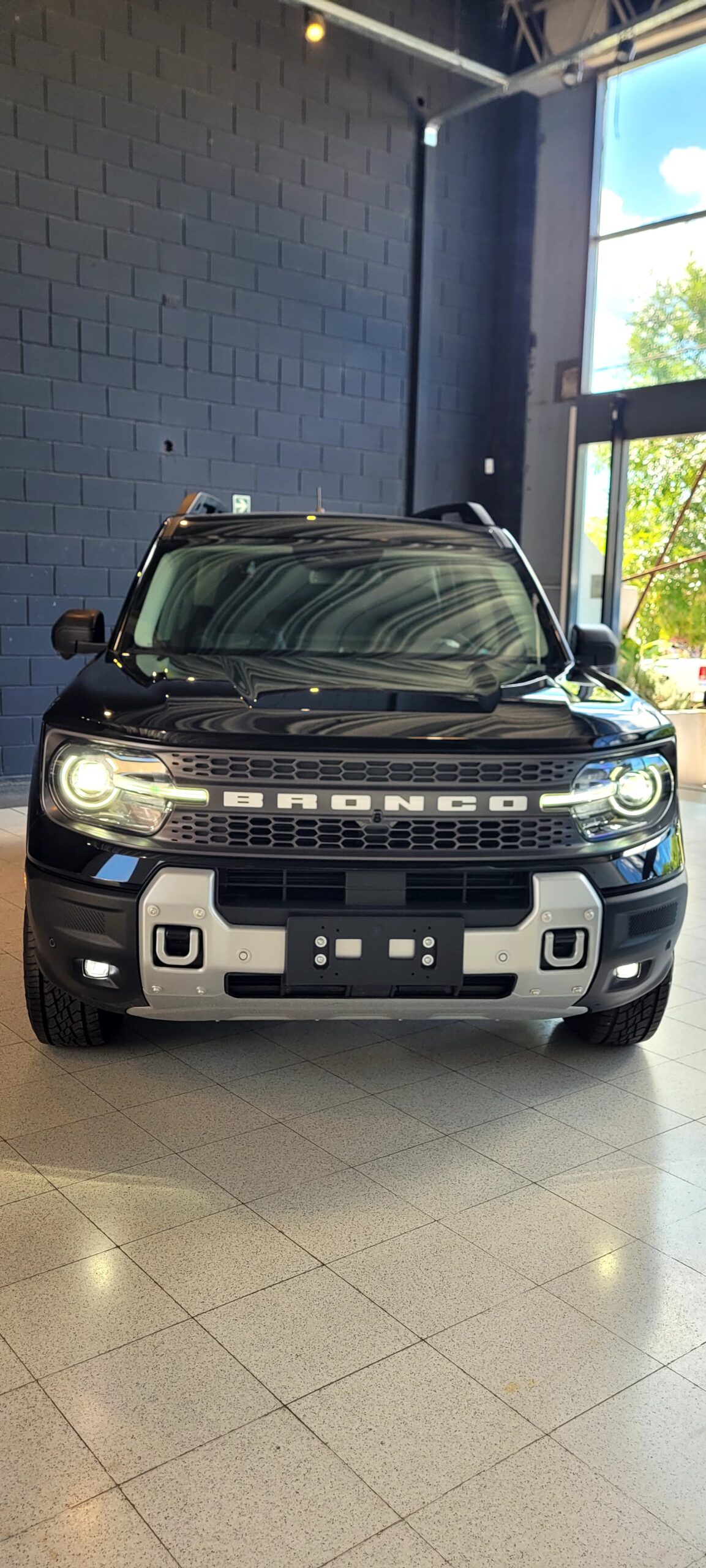 
								Ford Bronco Badlands 0KM full									