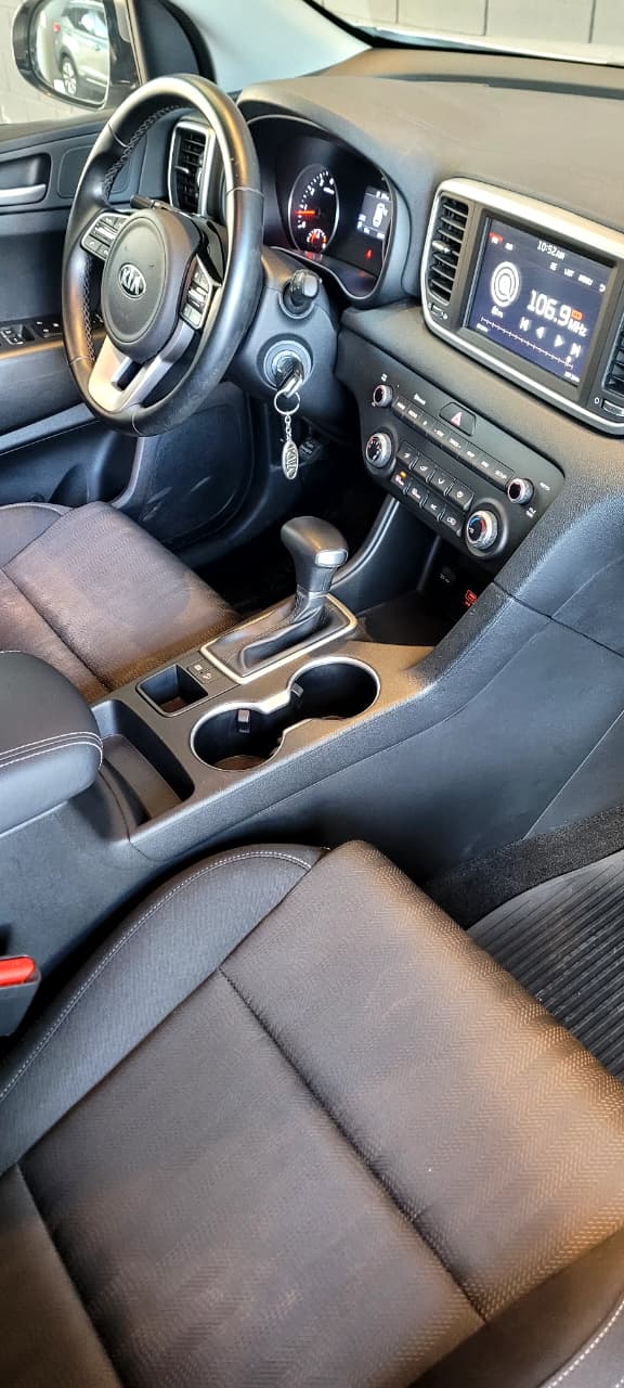 
								KIA SPORTAGE EX 2.0 AVT 4X2 full									