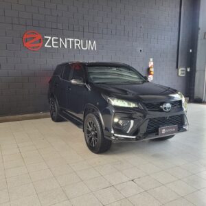 TOYOTA SW4 GR