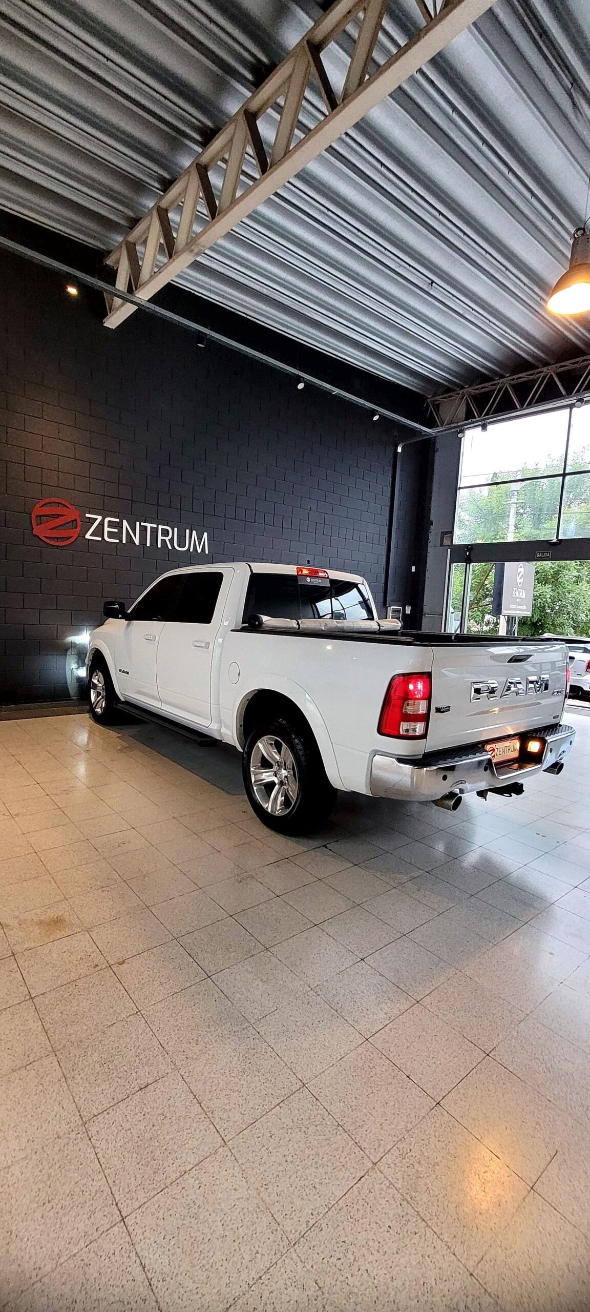 
								RAM 1500 2022 full									