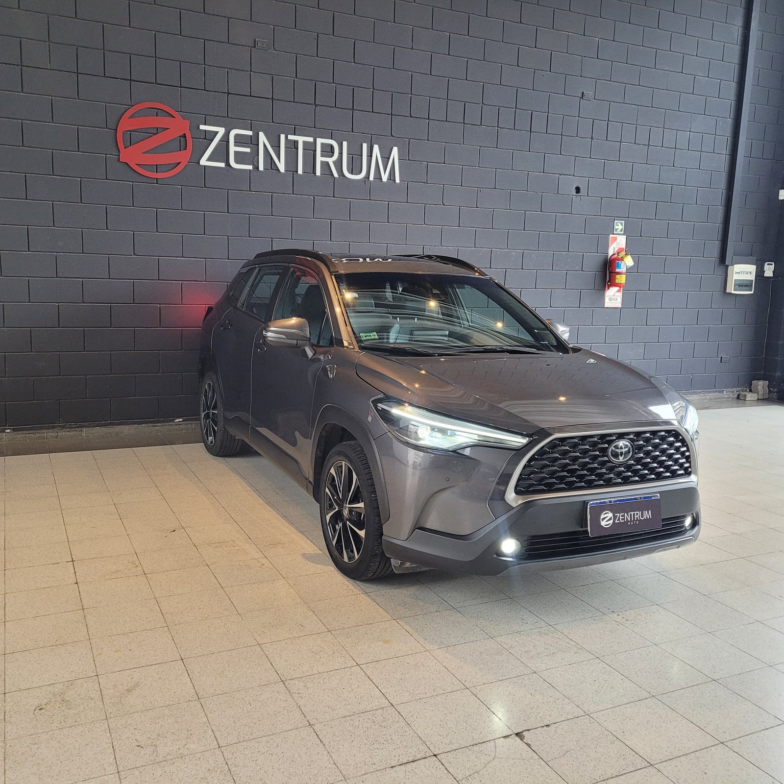 
								TOYOTA COROLLA CROSS SEG 2023 full									