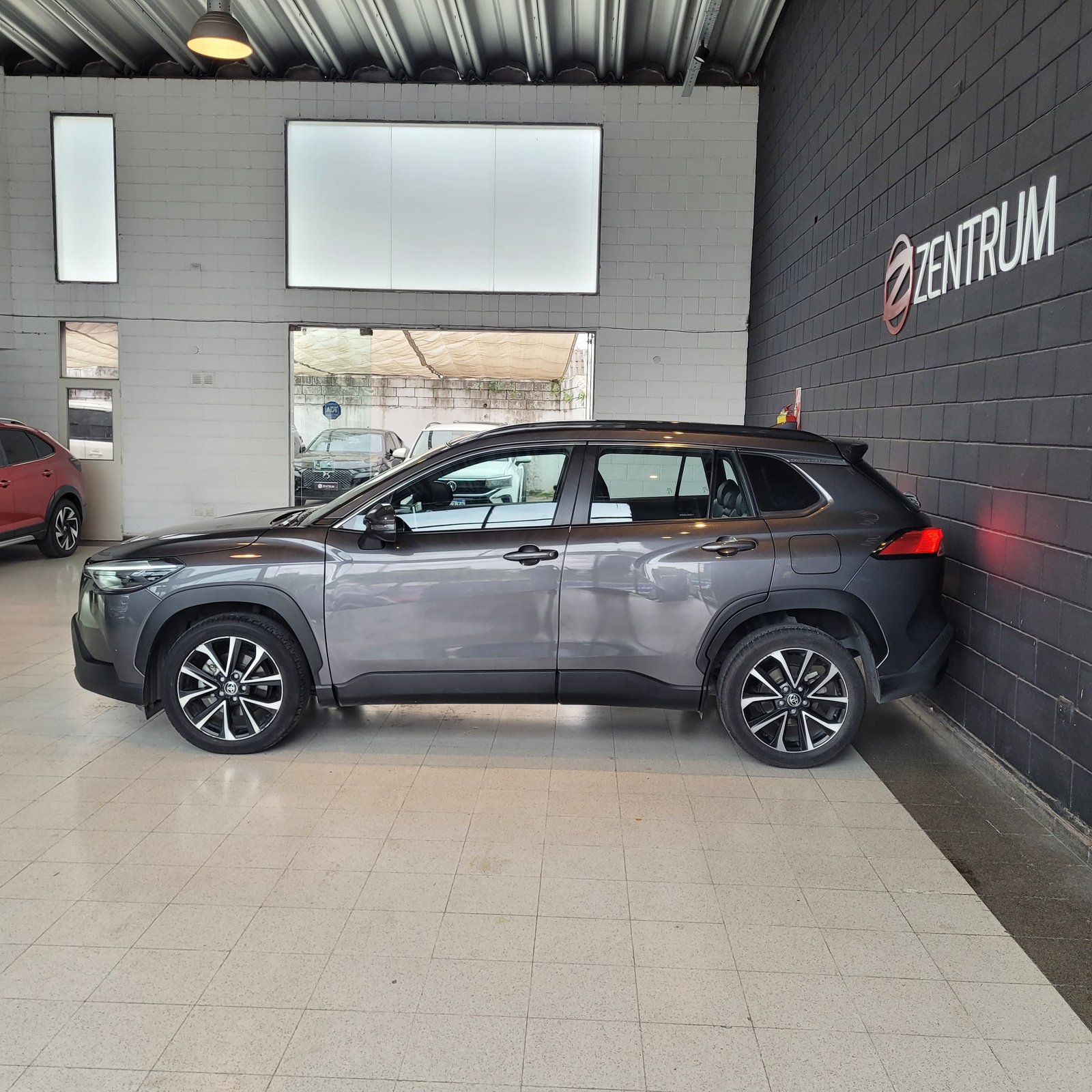 
								TOYOTA COROLLA CROSS SEG 2023 full									